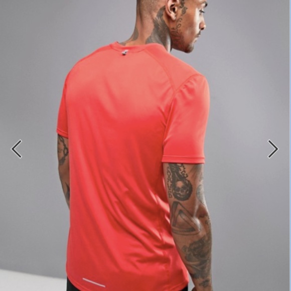 Nike Dri-Fit running shirt - Picture 2 of 8